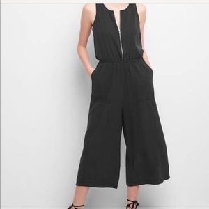 NWT Gap zip front jumpsuit size XXL